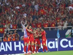 总比分4-2力克泰国，越南队队史首次蝉联东盟杯冠军