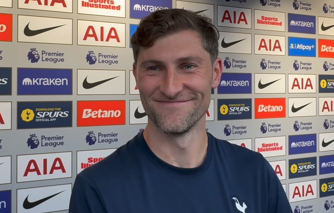 Ben Davies : Sávio est un peu déçu, mais le but est bien le mien car le ballon m'a touché en dernier