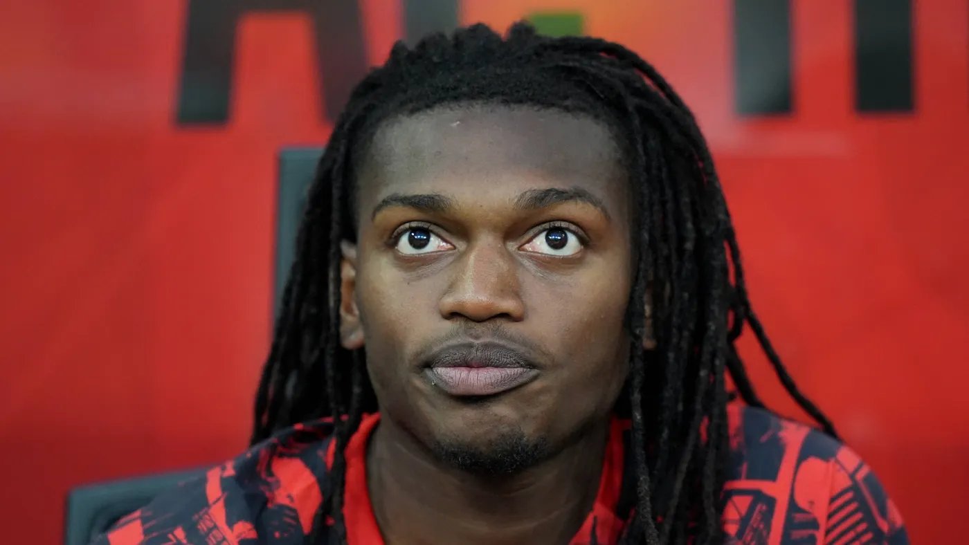 TA: Milan accepts Galatasaray's €45M offer for Leao, now up to the player
