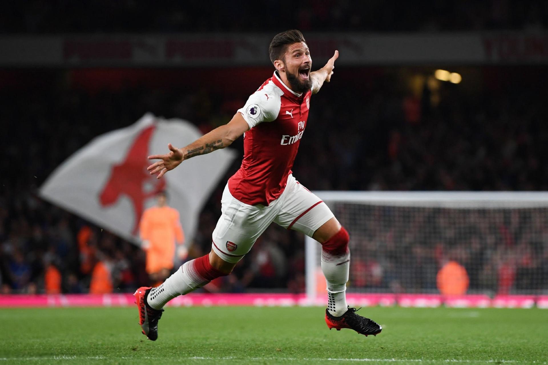Giroud trở lại Emirates: "Người kế thừa Giroud" sắp bước sang tuổi 40