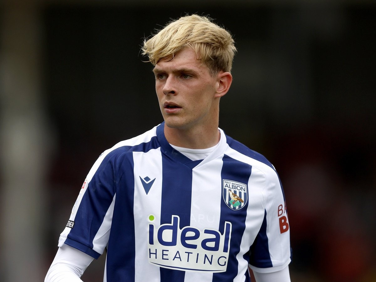 Sky: Man Utd midfielder Collyer agrees West Brom move in deal worth up to £7.6m