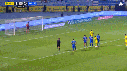 Bounou recreates World Cup penalty save with standing technique