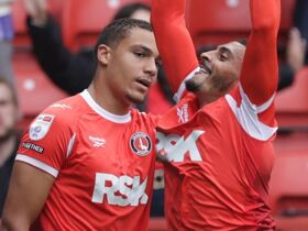 Charlton 1-0 Preston: Karlan Grant scores winner as Addicks maintain perfect start