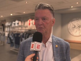 范加尔：不排除再度执教；哈维在执教层面上不算我的弟子