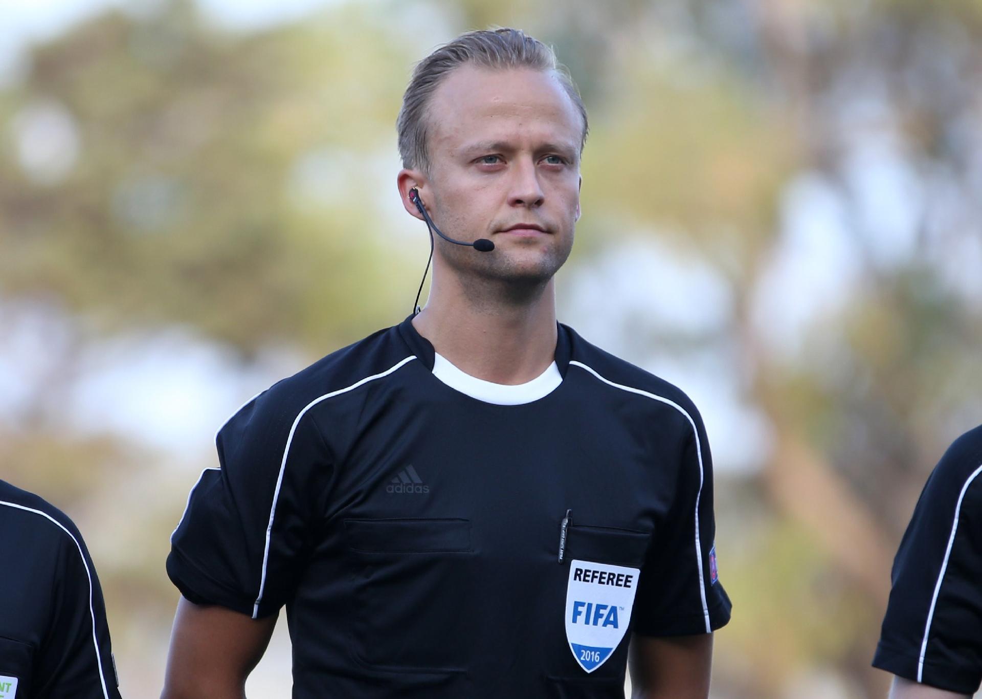 Datos del árbitro Hober-Nielsen-Aura para Bodø/Glimt vs Rosenborg BK: 67 amarillas, 0 rojas, 9 penaltis en los últimos 20 partidos