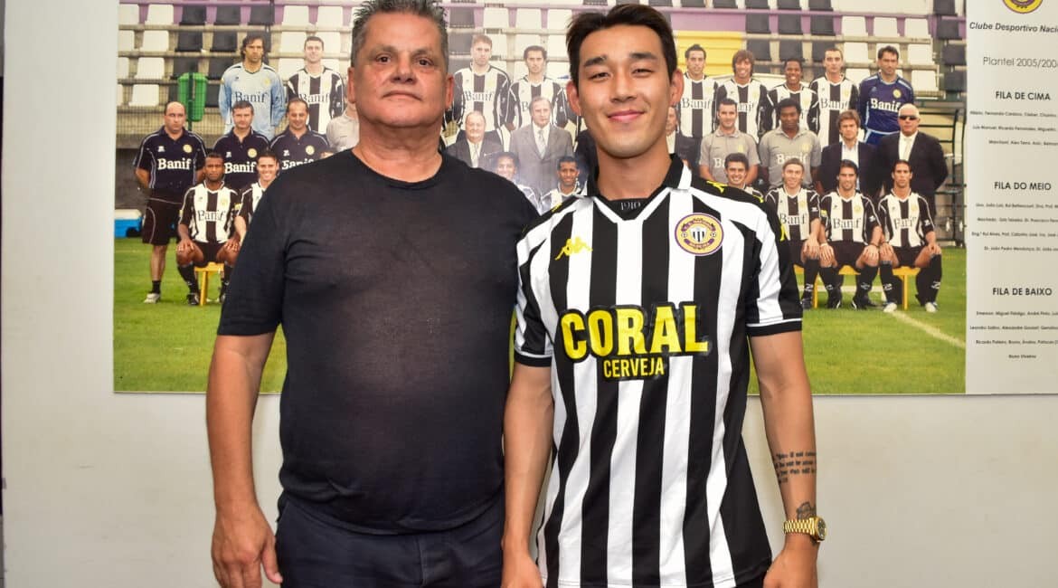 Chính thức: Tiền vệ cánh Hàn Quốc Song Min-kyu, 26 tuổi, gia nhập Nacional Madeira với hợp đồng 2 năm