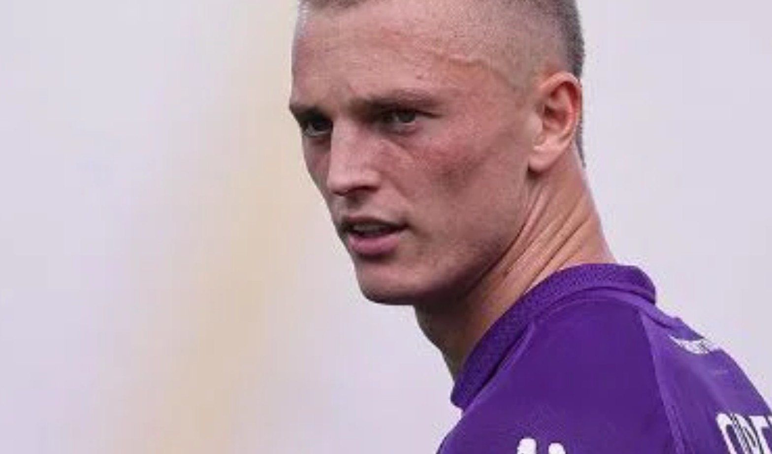 Pedullà: Lazio contacts Fiorentina over Gudmundsson, player open to move