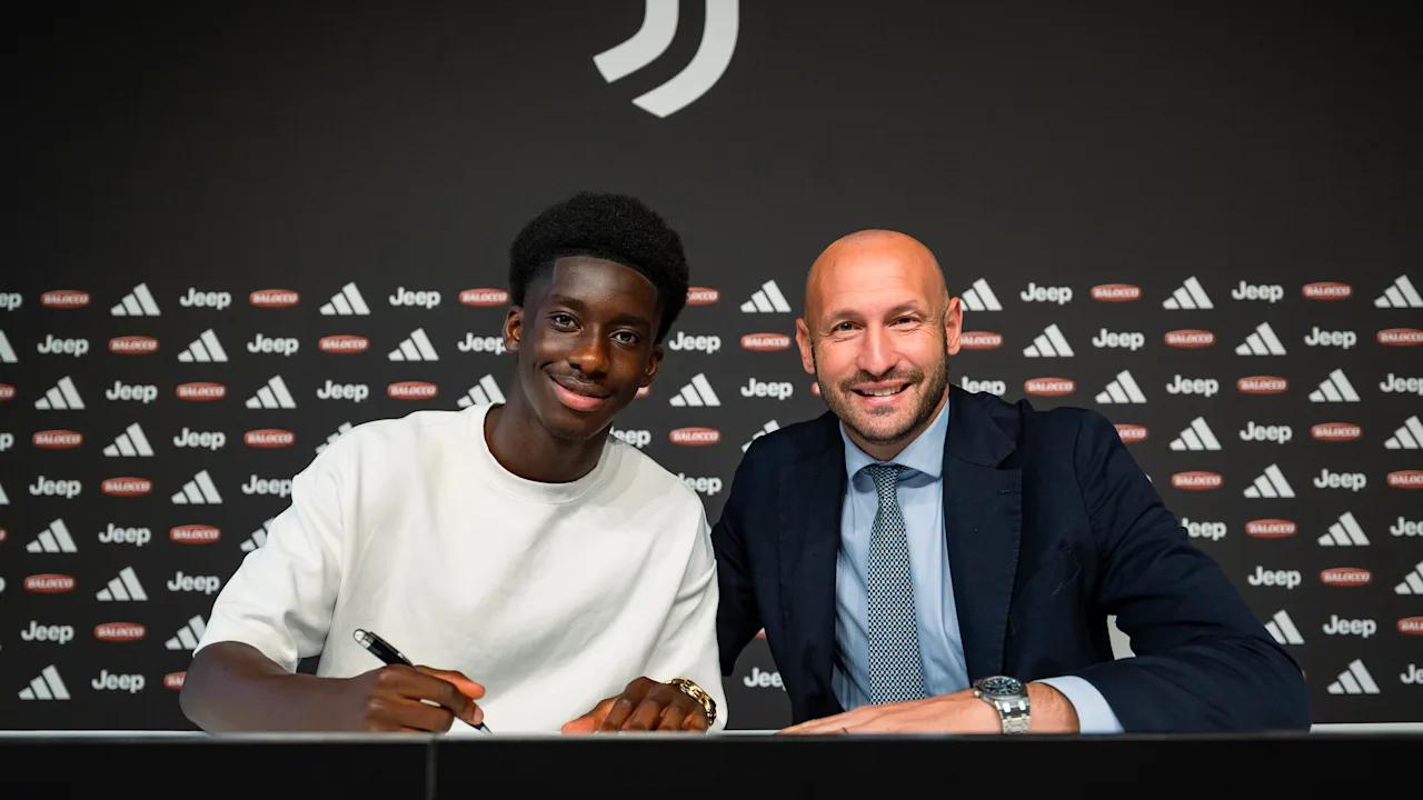 Resmi: Juventus Rekrut Penyerang Genk Ali Camara, Akan Bergabung dengan Juventus Next Gen