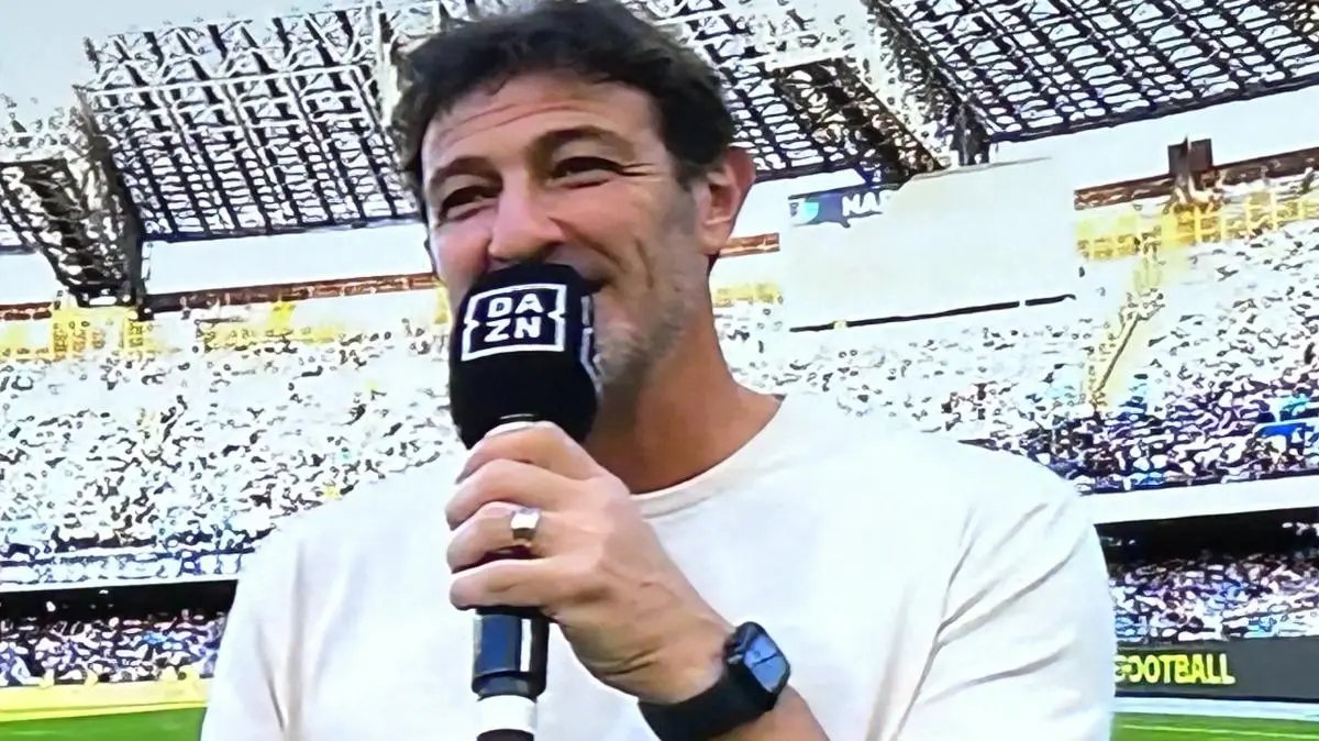 Ferrara: El fútbol italiano necesita un núcleo de jugadores nacionales, la selección debe seguir esforzándose en esta nueva etapa
