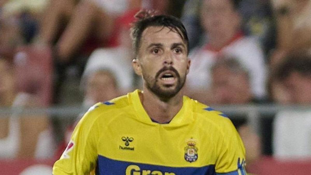 Crisis en el mediocampo de Las Palmas: Rodríguez anulado e invisible en el campo