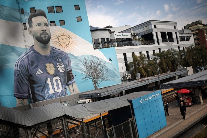 Lionel Messi's Argentina No. 10 Jersey Cannot Be Retired; FIFA Also Rejected Maradona's Request