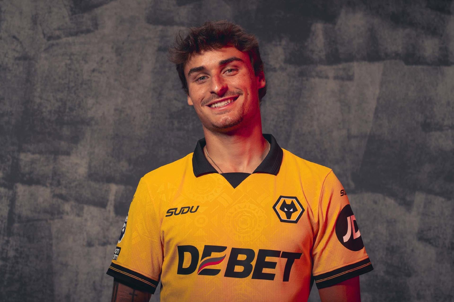 Marca: l'Atlético vicino al prestito del terzino sinistro Hugo Bueno dal Wolverhampton