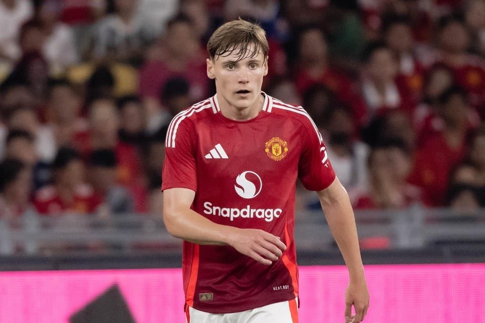 Jack Moorhouse de Manchester United prêté à Dundee FC