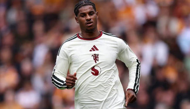 Telegraph: Rashford's High Salary a Key Factor in Manchester United's Limited Summer Transfers