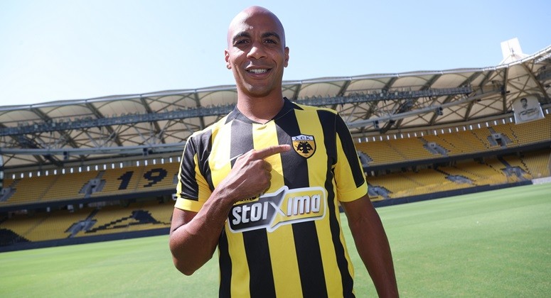 Resmi: Mantan Internasional Portugal João Mário Kembali ke AEK Athena dengan Status Pemain Bebas