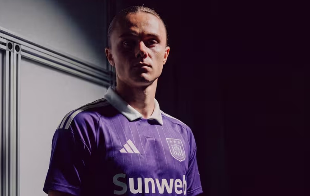 Oficial: Anderlecht contrata por empréstimo o norueguês Aasgaard por uma temporada, com opção de compra