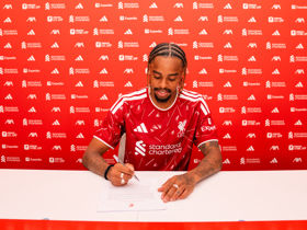 Barcola can play on either wing for Liverpool, insists Iraola