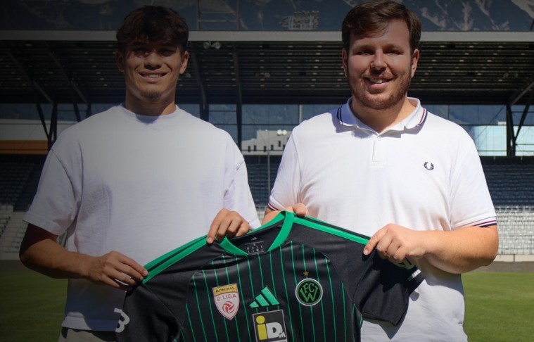 Oficial: Gabriele Biancheri, delantero de 19 años del Manchester United, ficha por el Wacker Innsbruck