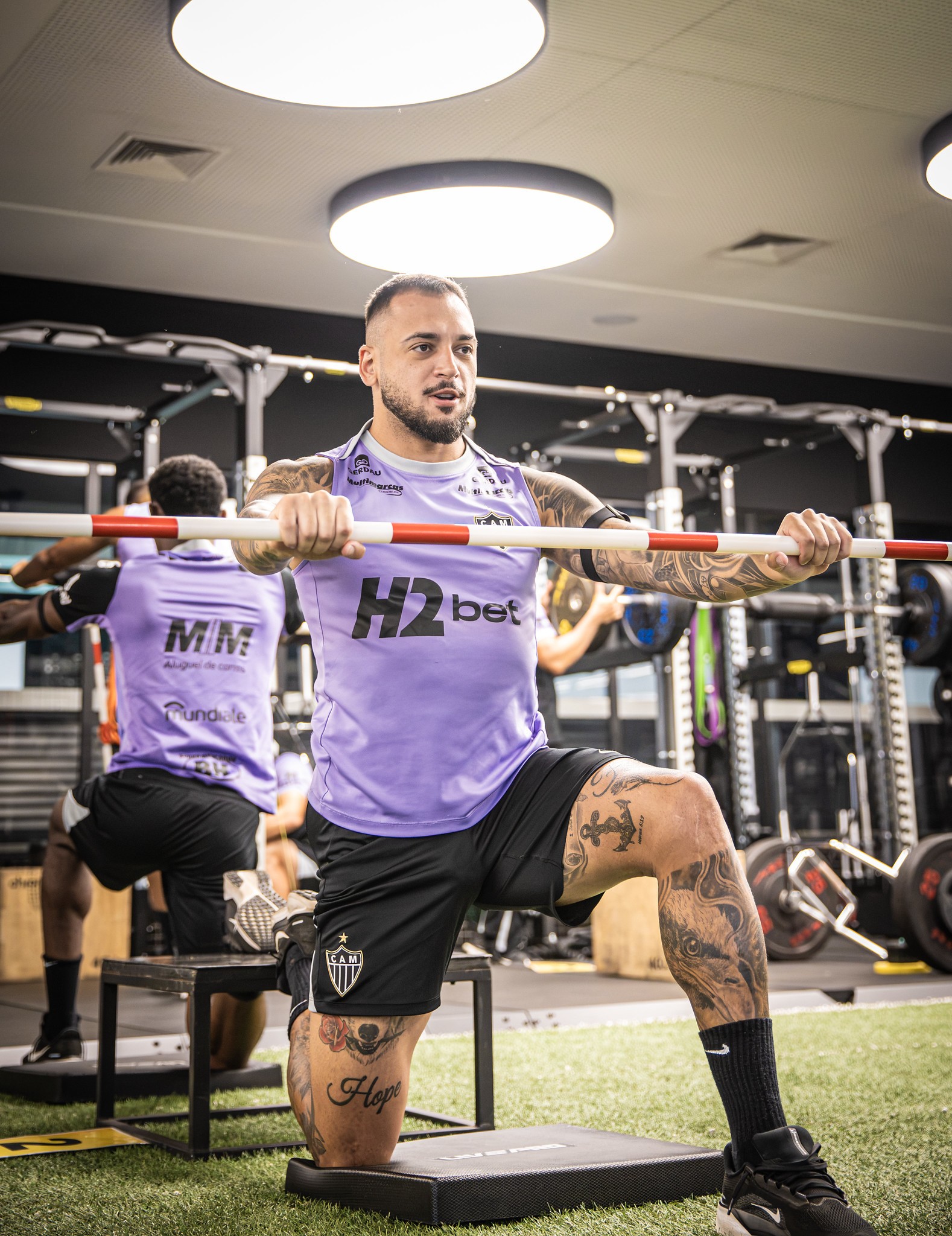Infortuni muscolari per due giocatori dell'Atlético Mineiro, Maicon in dubbio