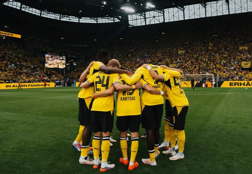 Skuad Liga Champions Borussia Dortmund: Nmecha dan Schlotterbeck Memimpin, Nwaneri Termasuk