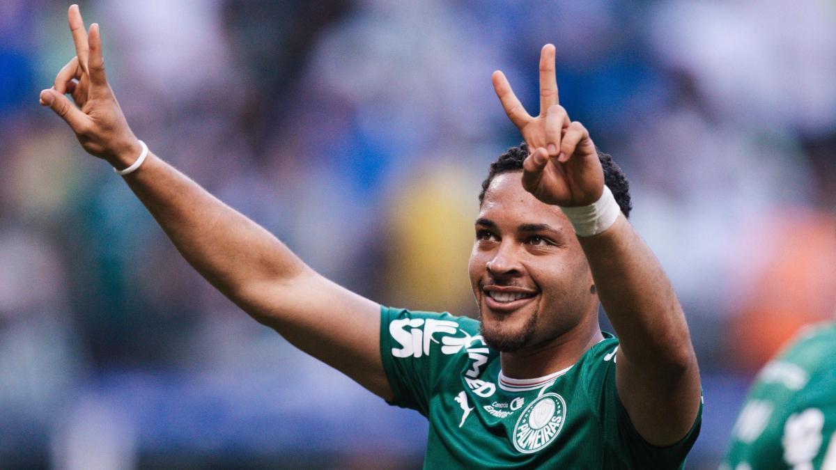 HLV Palmeiras: Điều duy nhất tôi yêu cầu Vitor Roque là hãy mỉm cười