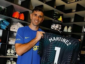 Emiliano Martinez ditches Chelsea's No 26 shirt after just one game