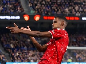 HT: Ipswich Town 0-2 Liverpool. Isak links up with Gakpo to contribute two goals