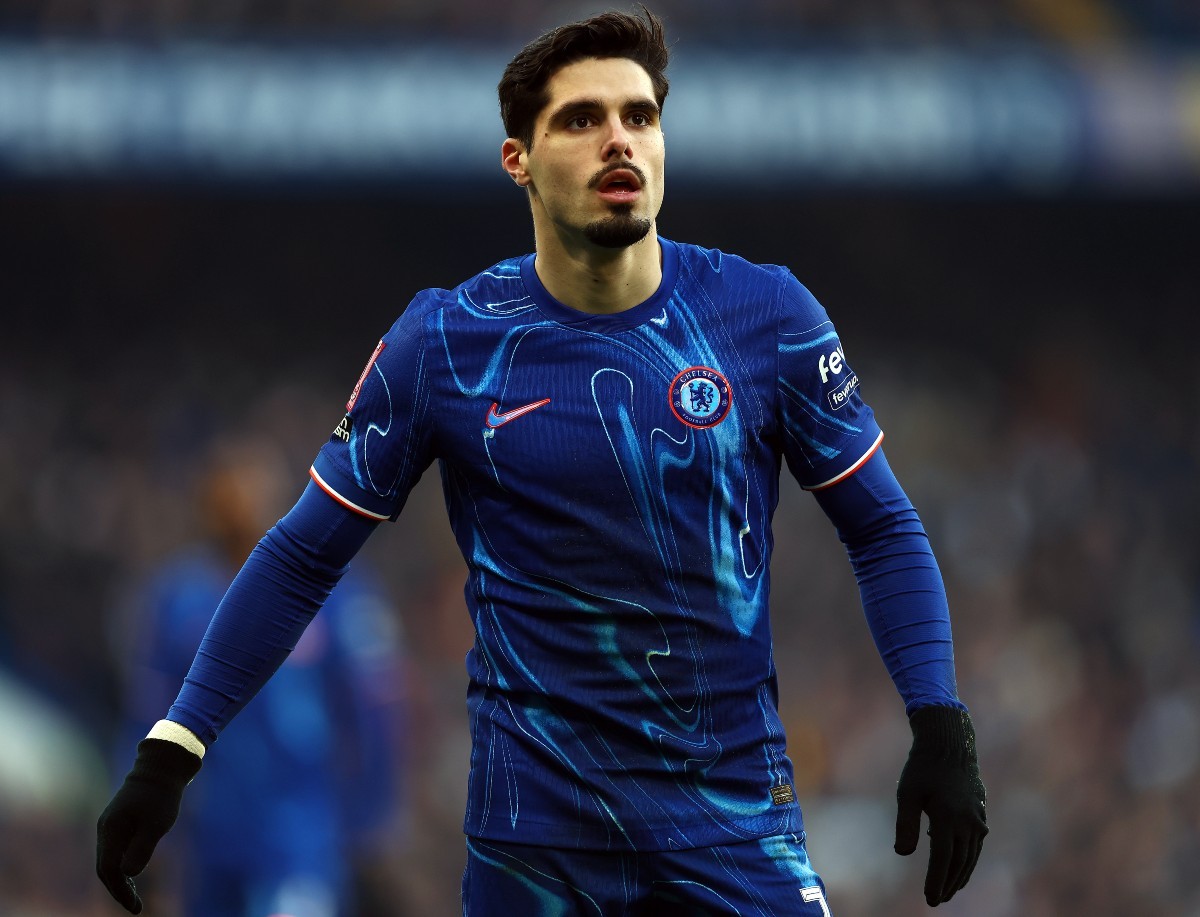 Medios ingleses: Arsenal y Manchester City interesados en Pedro Neto, Chelsea lo valora en al menos 70 millones de euros