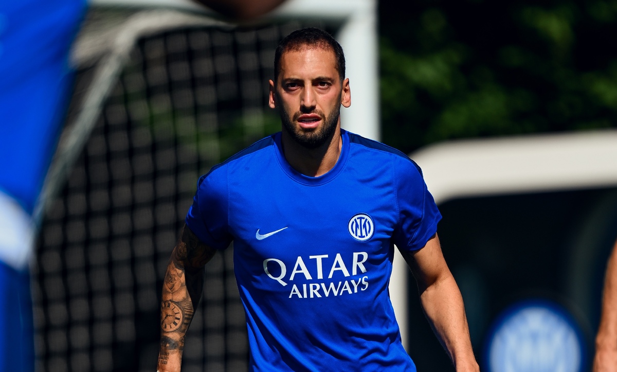 Calhanoglu: Als Kind bewunderte ich Ronaldinho, mein Lieblingsspieler bei Inter ist Sneijder