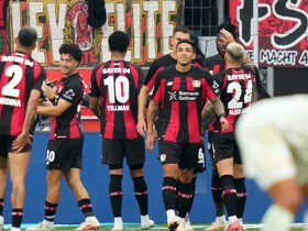 Bayer Leverkusen 4-0 Union Berlin: Gutierrez stars in first Bundesliga win for Martinez