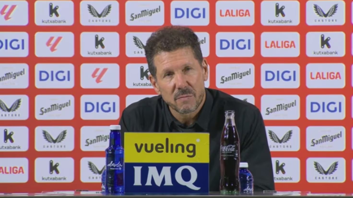 La reacción del Cholo cuando se entera en la rueda que Julián no salió con los suplentes a entrenar