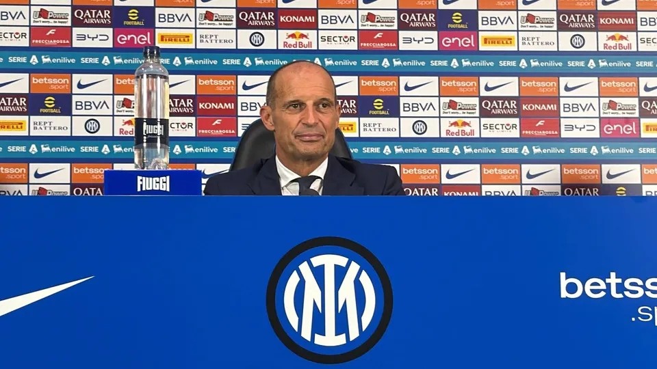 Allegri: Højlund era stanco e ha chiesto il cambio; ho messo dentro Badiashile per i colpi di testa