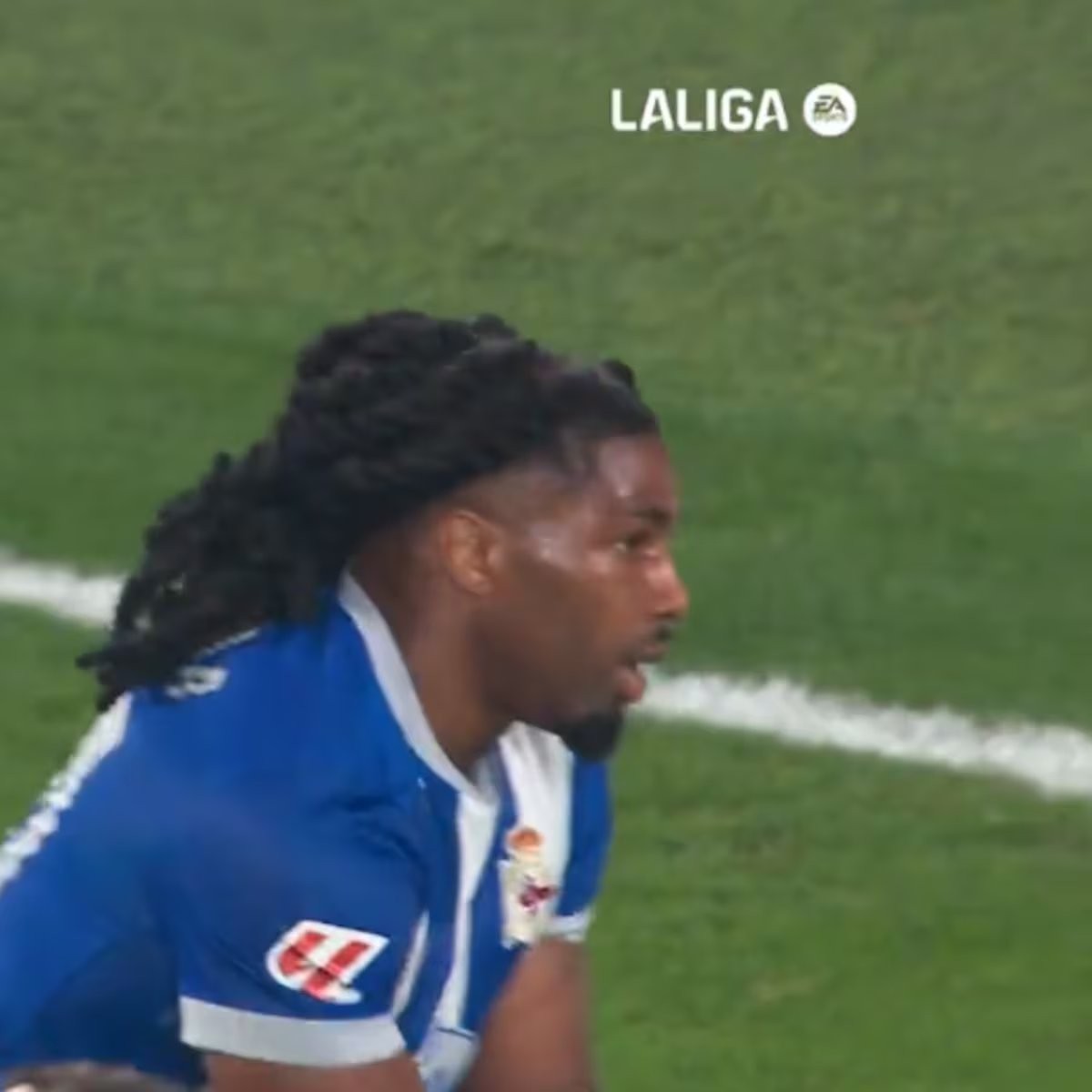 Fail absoluto de Adama Traoré en su debut: el gol en propia se va a recordar por años en Coruña...