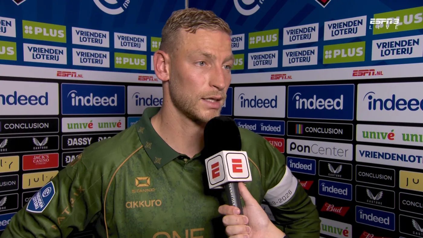 El capitán del Go Ahead Eagles asume responsabilidad tras la suspensión del partido por lanzamiento de objetos