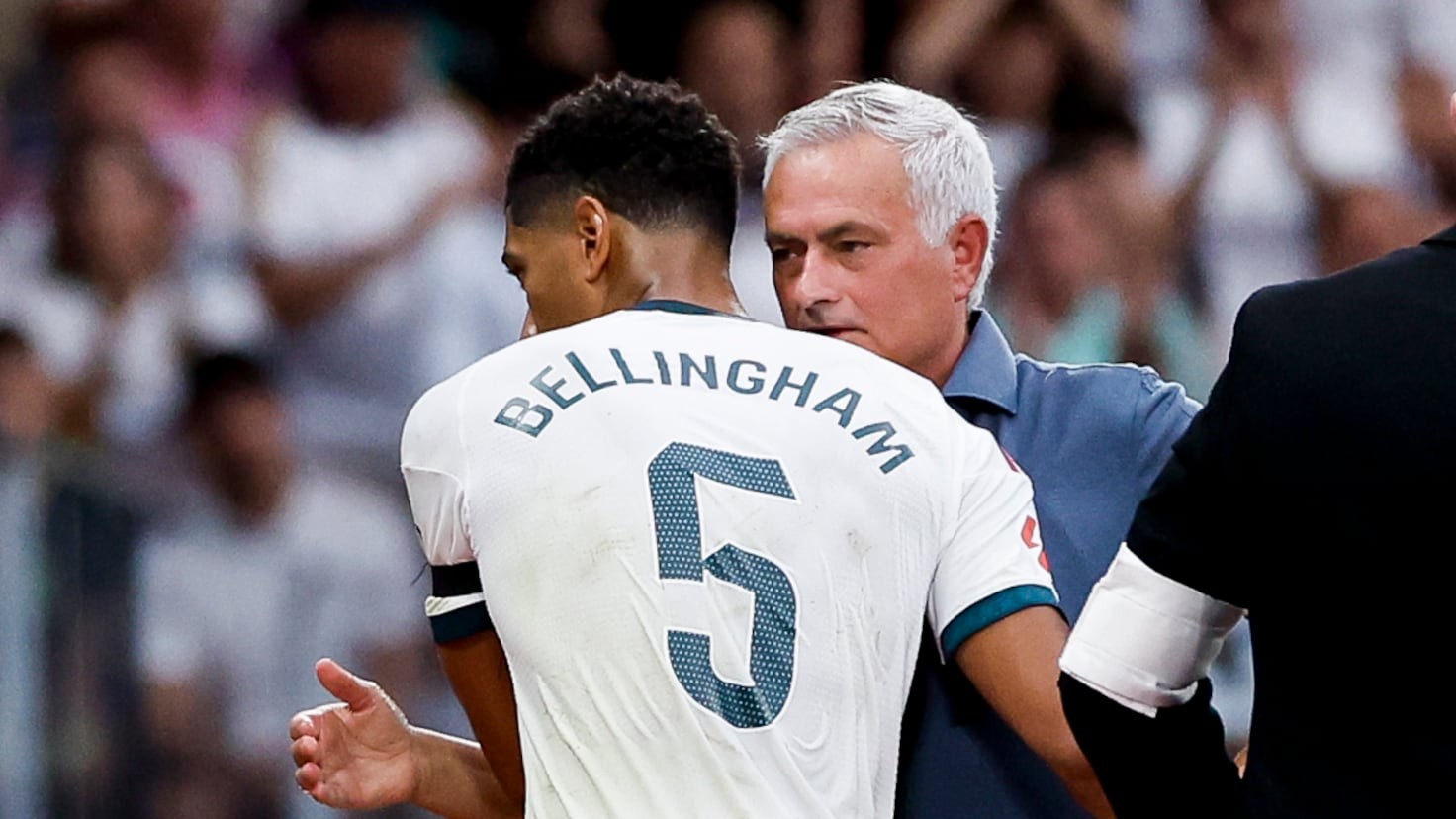 AS : Cinq milieux de terrain du Real Madrid absents en Ligue des Champions, Mourinho doit faire des merveilles