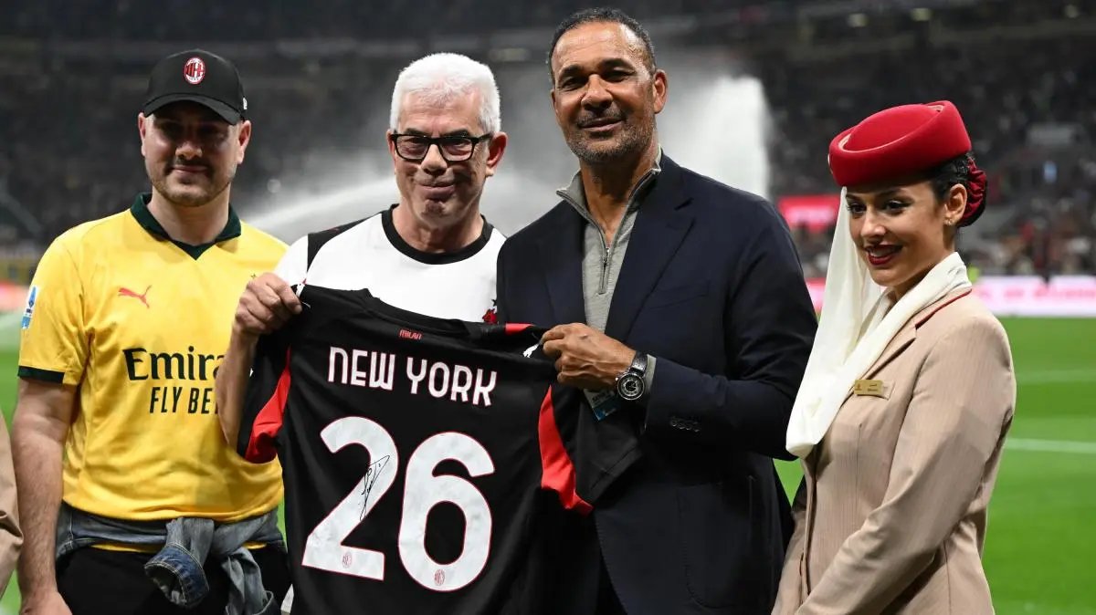 Gullit: Tôi thích Gonçalo, nhưng không thể kỳ vọng một tiền đạo giải quyết mọi vấn đề