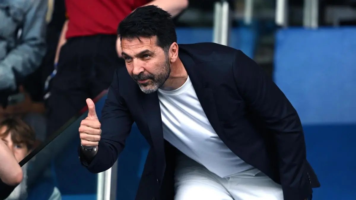 Buffon: Vlahovic può avere l'impatto di Ibra, dominante come mi aspetto
