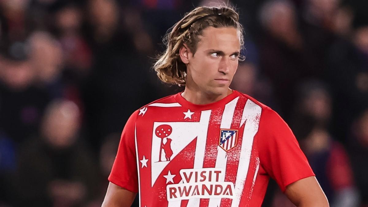 Athletic Club fans taunt Llorente with "put on sunscreen" chants after 3-0 victory over Atlético