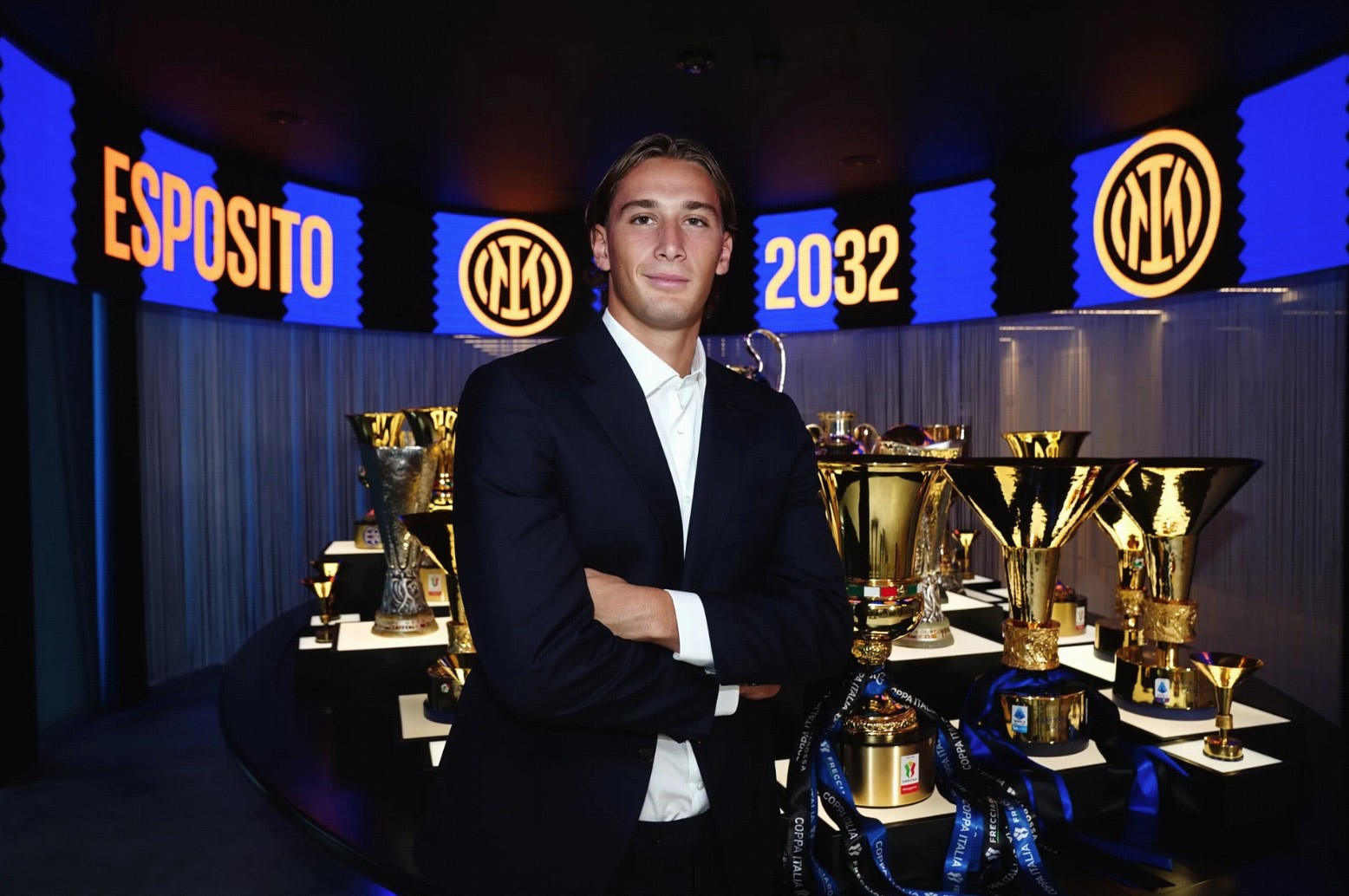 Oficial: Inter renueva a Pio Esposito hasta junio de 2032