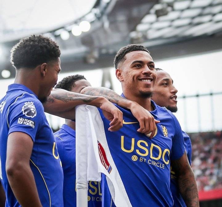 Chelsea ghi bàn trong vòng 4 phút ở cả 3 trận đầu tiên của Premier League mùa này
