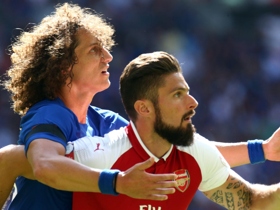 Can you name every player to play for Arsenal and Chelsea in the PL?