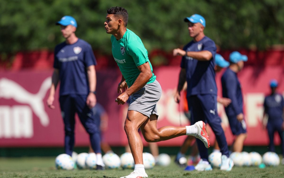 L'entraîneur de Fluminense met Thiago Silva au repos en raison d'une gêne au genou