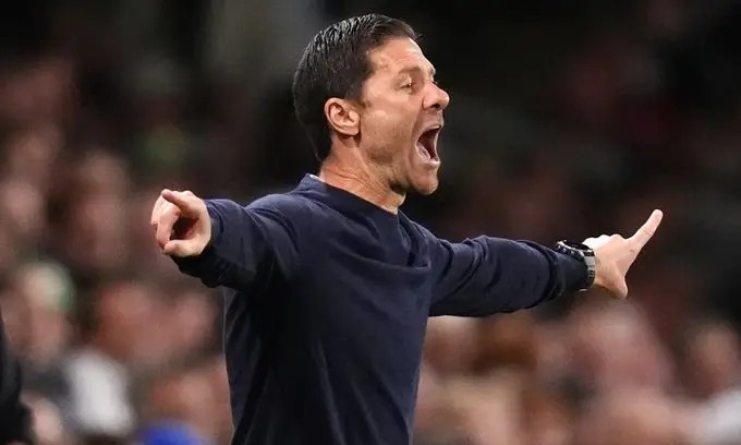 Alonso sufre su primera derrota oficial como entrenador del Chelsea ante el Arsenal