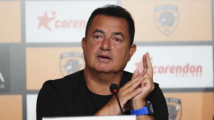 Il proprietario dell'Hull City: L'unico obiettivo è la salvezza in Premier League. Se ce la facciamo, l'estate prossima ci basteranno 5-6 acquisti importanti