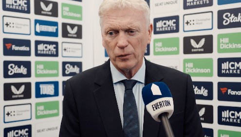 Moyes : Nous nous sommes rués à l'attaque pour égaliser, puis nous avons encaissé un autre but, la défense doit s'améliorer