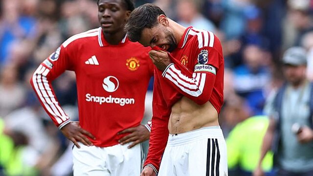 Neville reveals why he has a 'big fear' about Man United's defence after draw with Everton