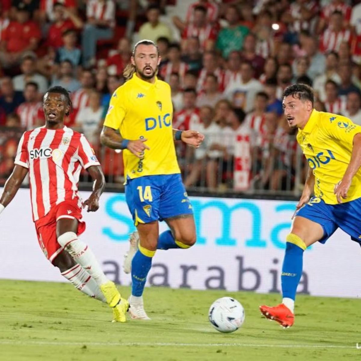 Cipenga volvió loco al Cádiz
