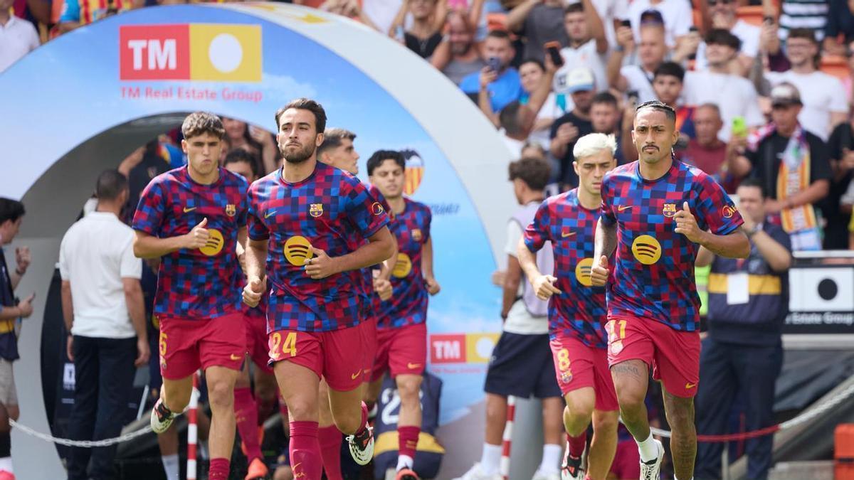 По данным Sport: матч Валенсия — Барса при 34°C вызвал споры