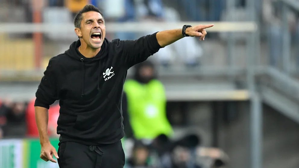 L'allenatore del Sankt Pauli: "Abbiamo iniziato male entrambi i tempi, non deve succedere"