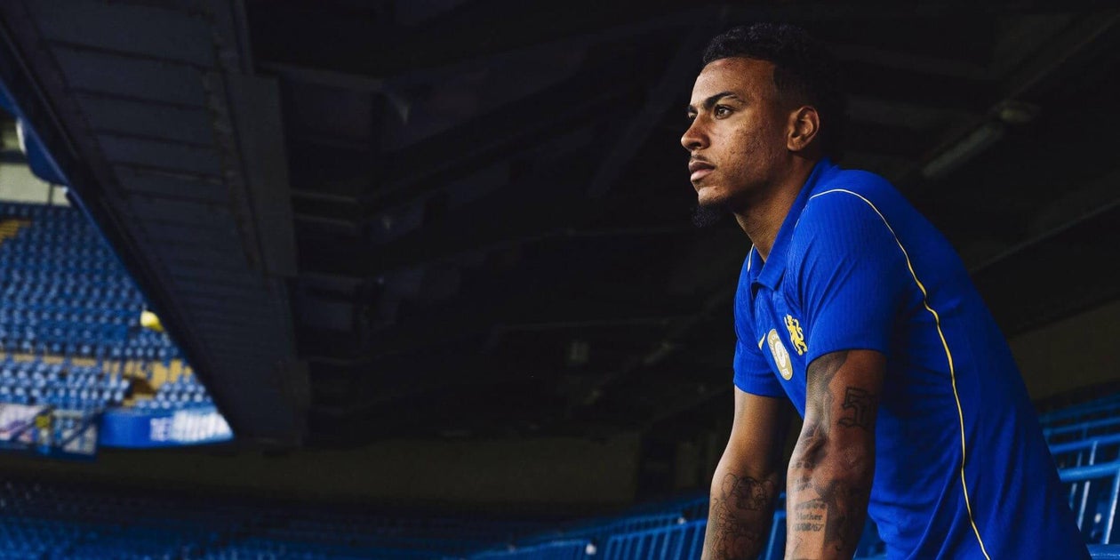 Rodgers luôn bắt chước động tác đảo chân của thần tượng Ronaldo, anh ấy là fan của West Brom từ bé